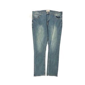 Smith & Mills Straight Leg Men's size 42x32 Medium Wash Blue Denim Jeans‎